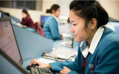 Catherine Mcauley Westmead - Education VIC 2