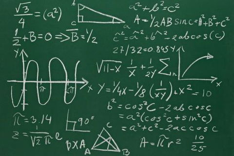 Castle Hill Maths Tutor - Education VIC 0