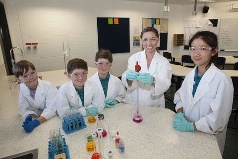 Upper Coomera State College - Education VIC 4
