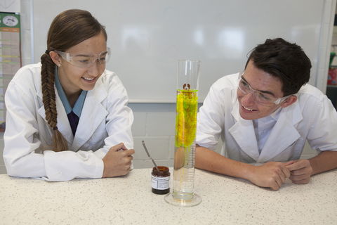 Upper Coomera State College - Education VIC 6